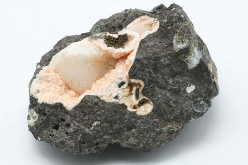 Gmelinit-Na, Natrolith