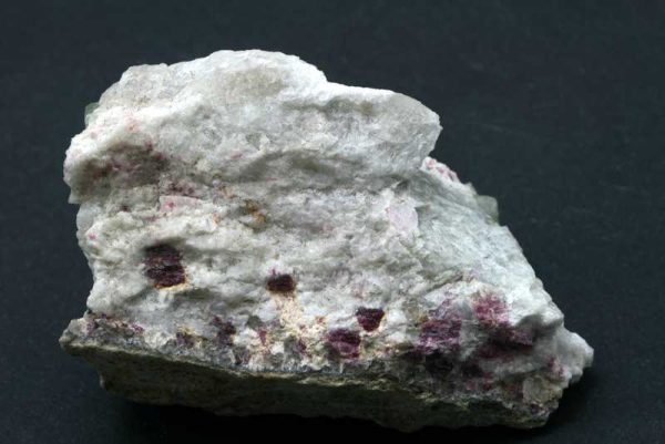 Rhodizit, Liddicoatit