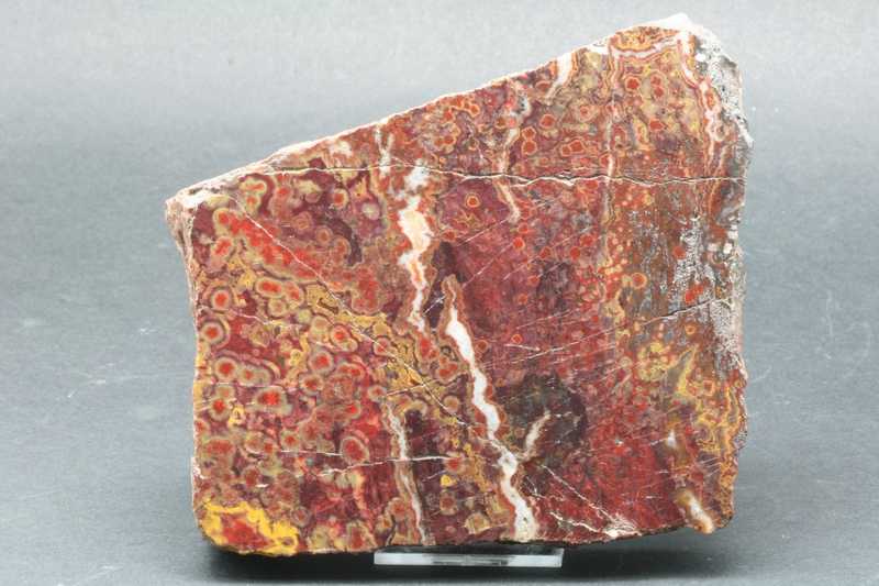 Pisolitischer eisenhaltiger Quarz