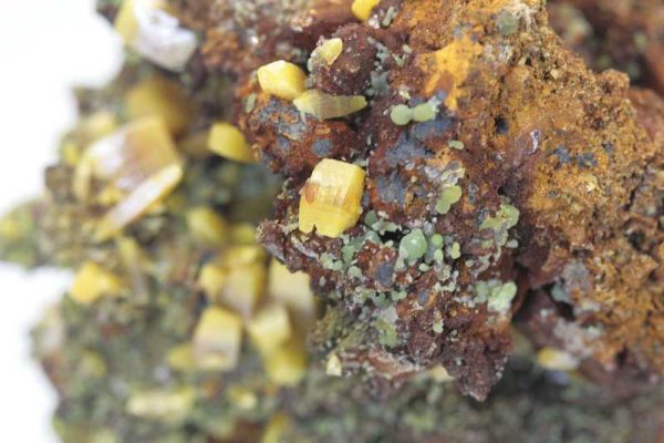 Wulfenit, Mimetit – Bild 4