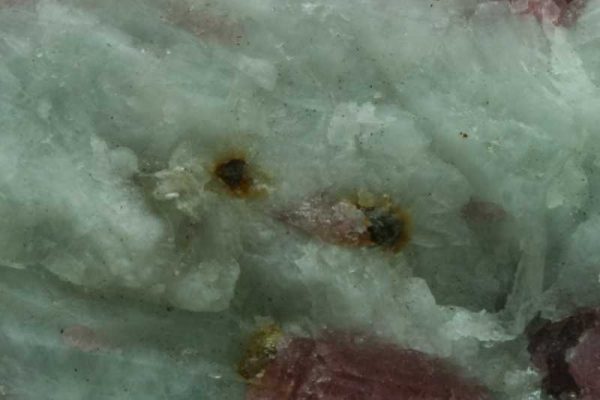 Elbait, Pyrochlor, Zirkon – Bild 8