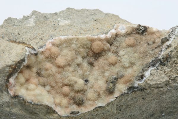 Natrolith, Calcit – Bild 4