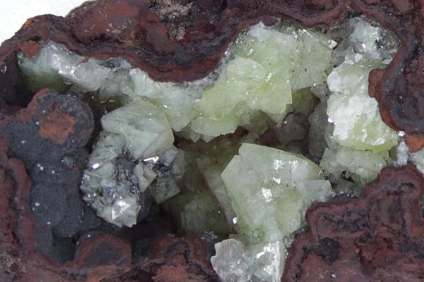 Adamit, Calcit – Bild 12