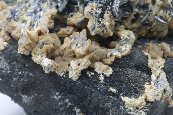 Valentinit, Antimonit – Bild 7