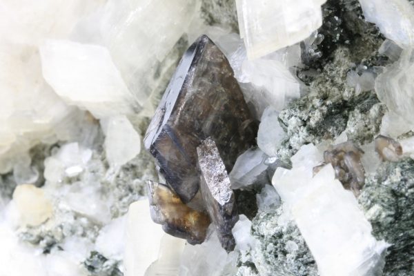 Titanit, Calcit – Bild 12