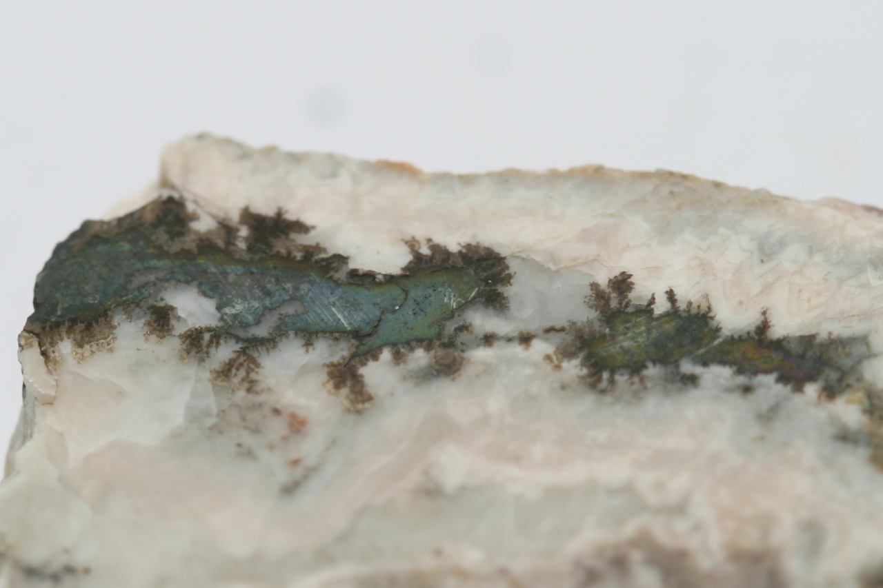 Berzelianit, Tyrrellit, Eucairit, Uraninit – Bild 8