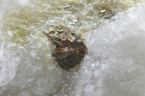 Klinohumit – Bild 4