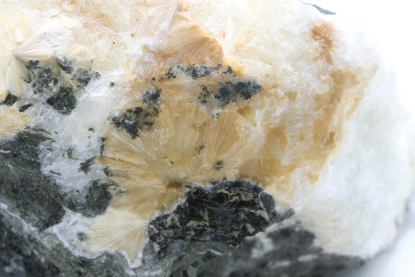 Pektolith, Natrolith – Bild 7