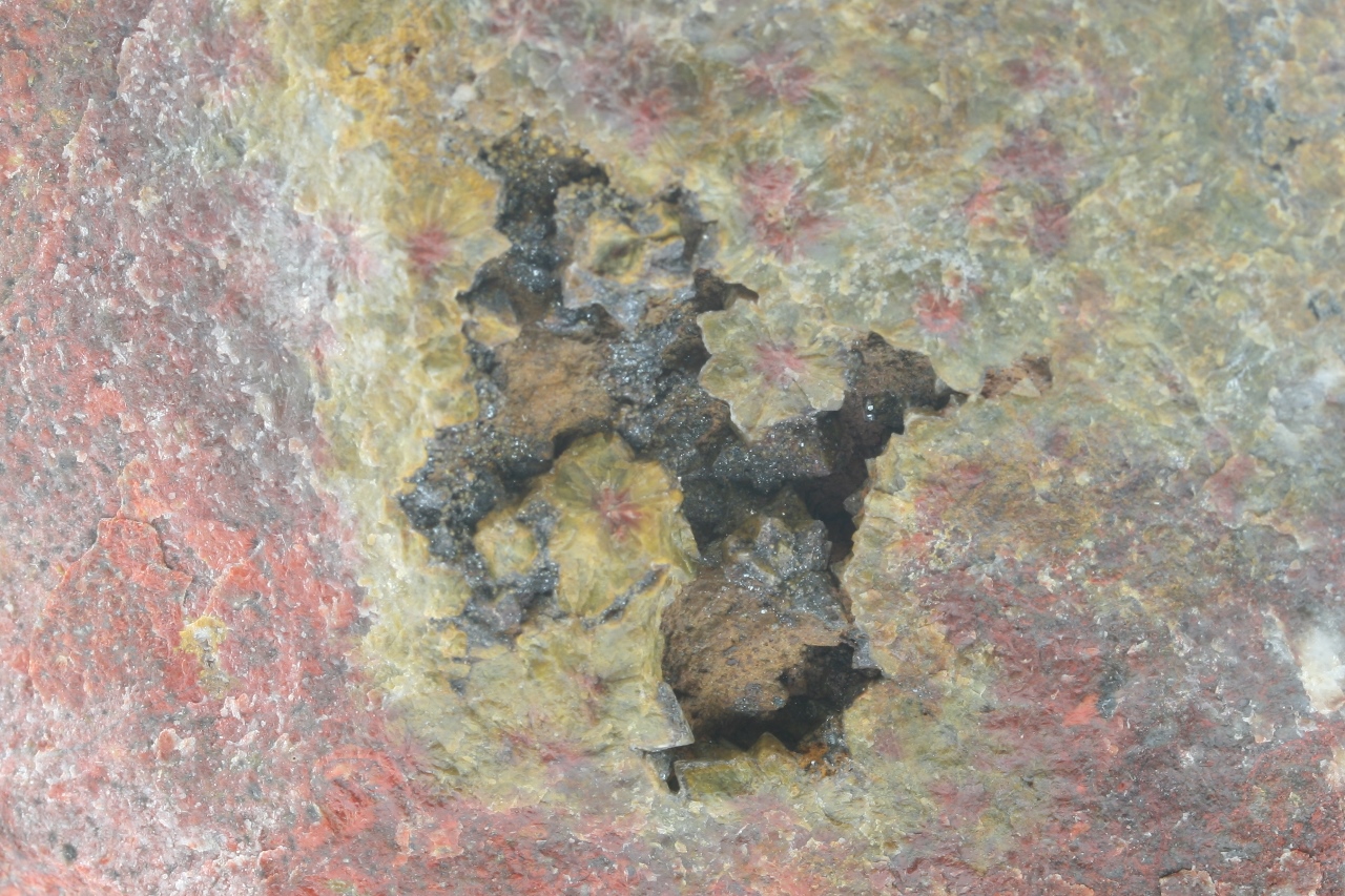 Sternförmiger Eisenquarz – Bild 6