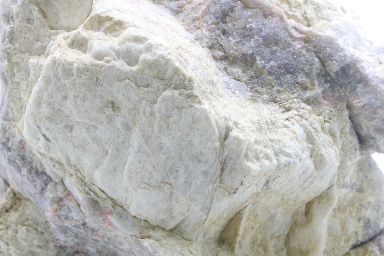 Petalit, Darrelhenryit – Bild 11