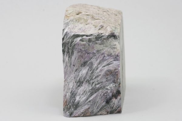 Tinaksite, Charoit, Celsian, Aegirin – Bild 3