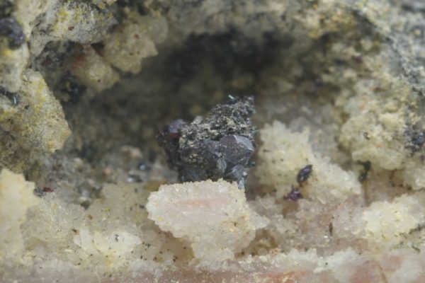 Proustit, Argentopyrit – Bild 3