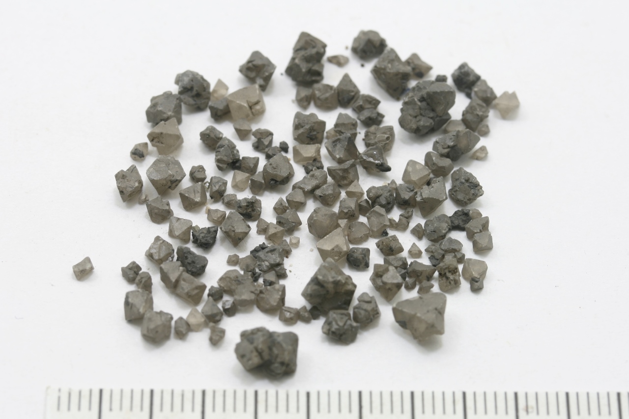 Senarmontit – Bild 4