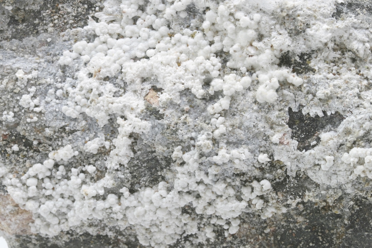 Pikropharmakolith, Brassoit – Bild 6