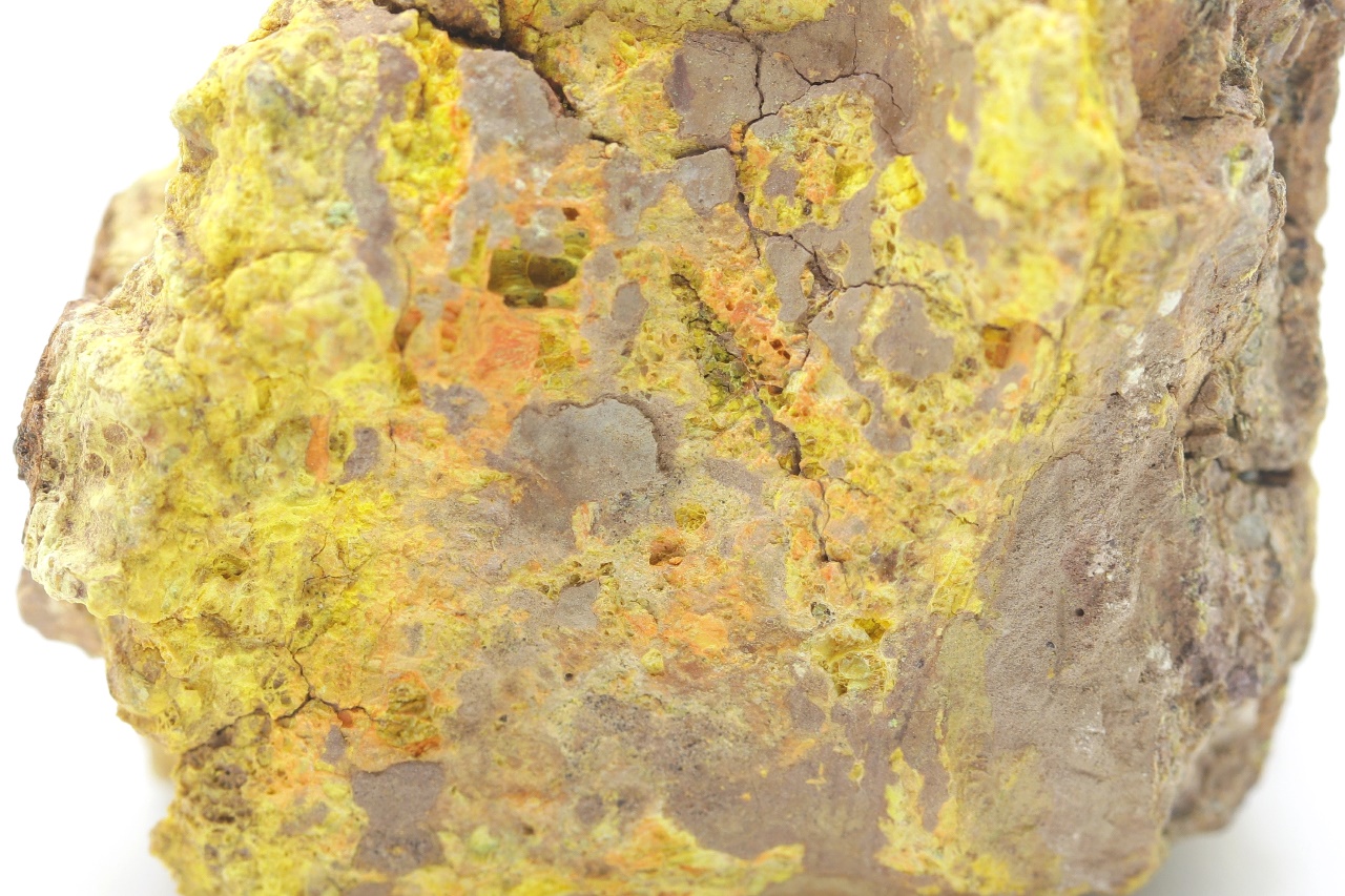 Uranophan, Wölsendorfit – Bild 6