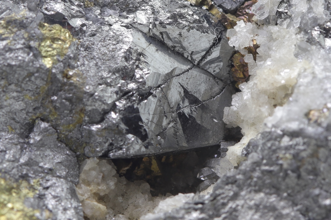 Bournonit, Chalkopyrit