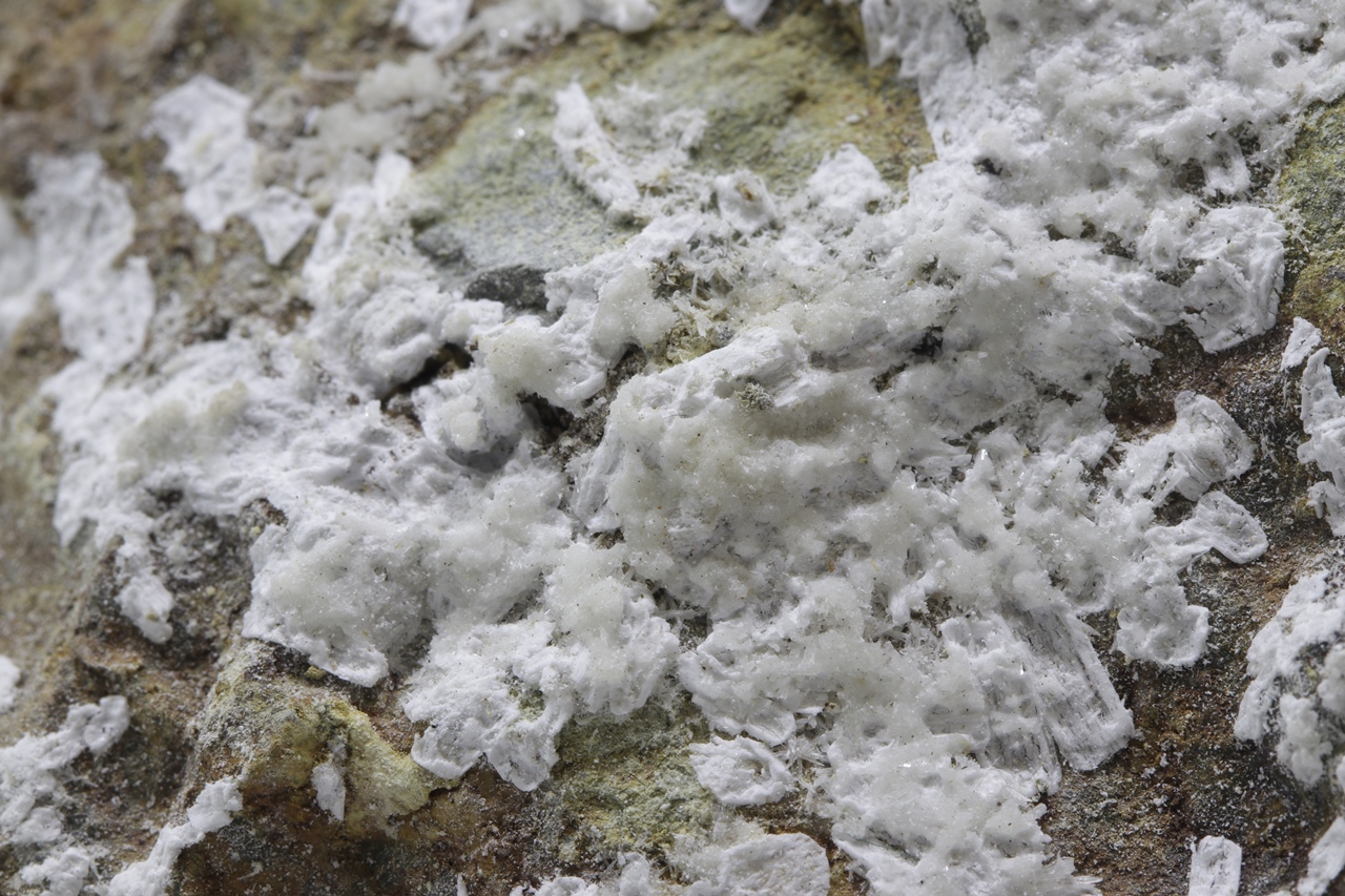 Brassit, farmakolit – Bild 5