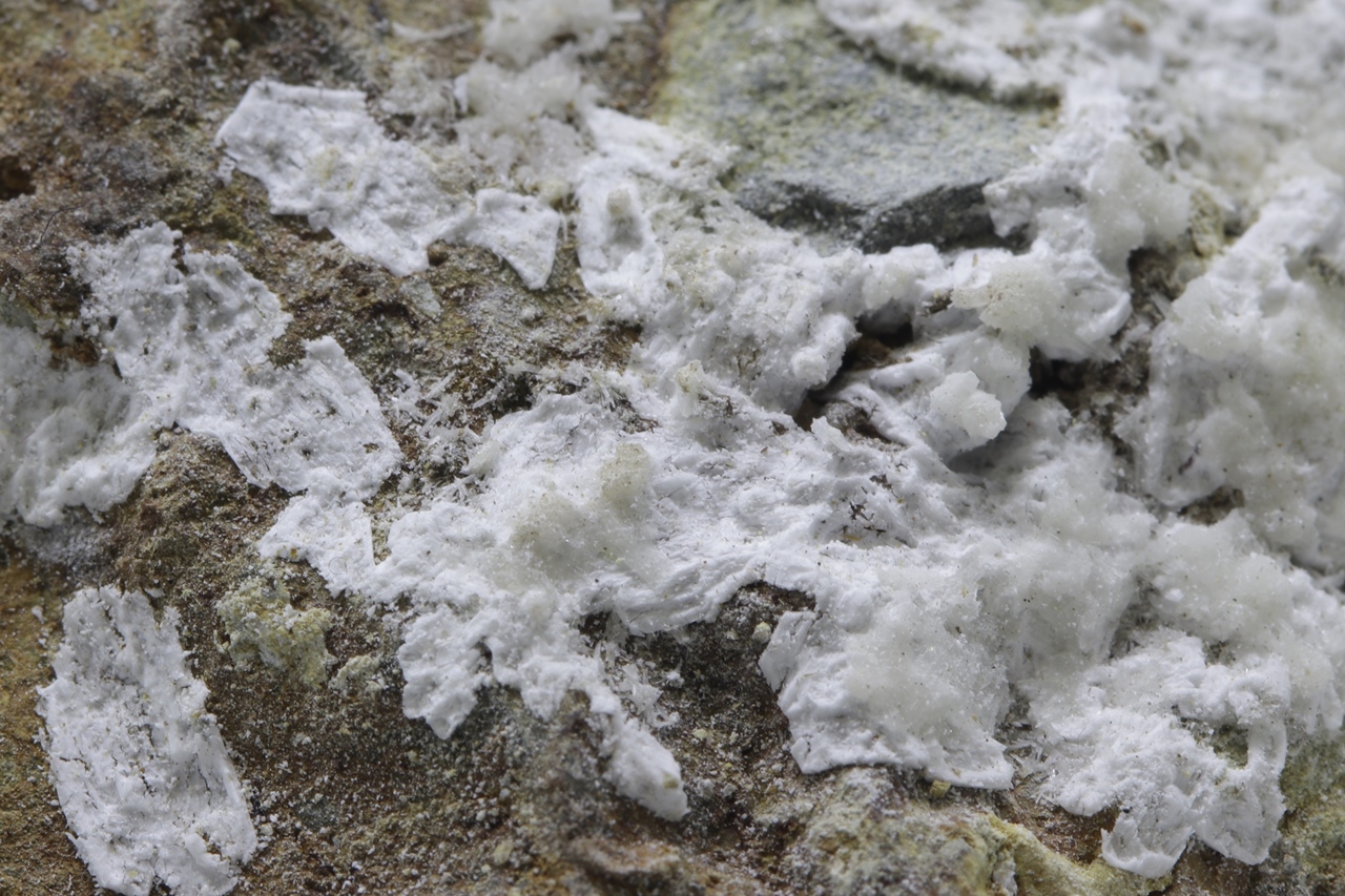 Brassit, farmakolit – Bild 6