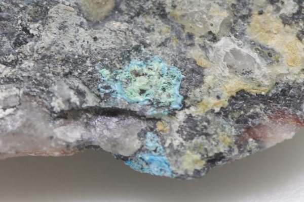 Lindackerit, Lavendulan – Bild 5