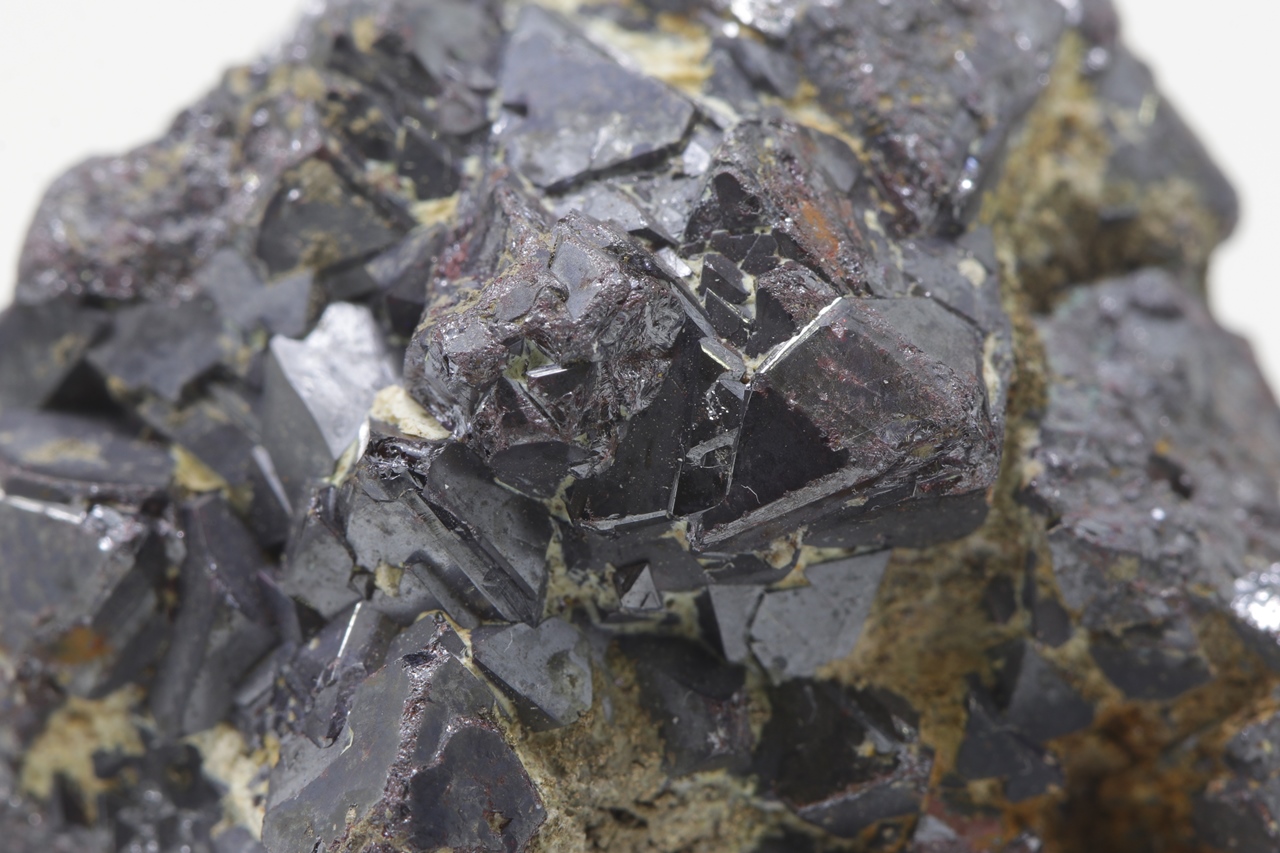 Kuprit, Silber – Bild 9