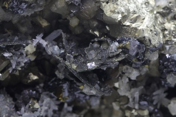 Galenit, Pyrit, Pyrrhotin, Dolomit – Bild 7
