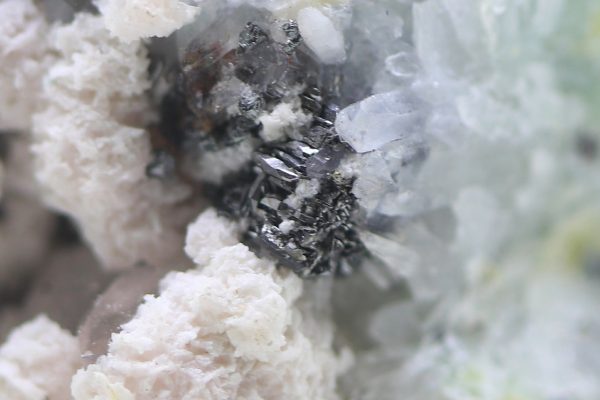 Seligmannit, Rhodochrosit – Bild 13