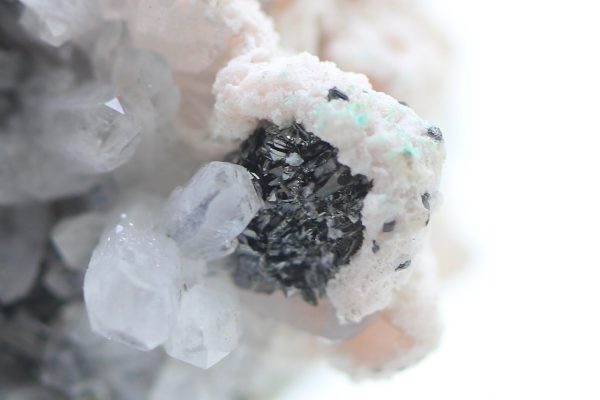 Seligmannit, Rhodochrosit – Bild 15