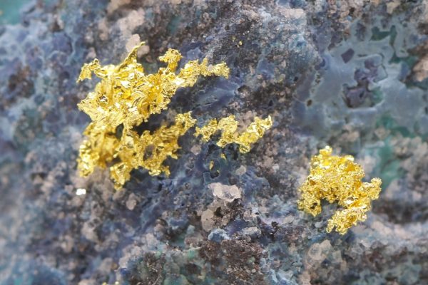 Gold, Chrysokoll, Shattuckit – Bild 11