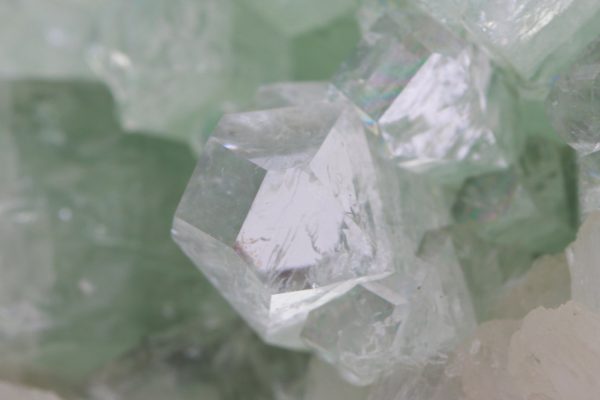 Apophyllit, Stilbit, Mesolith – Bild 9