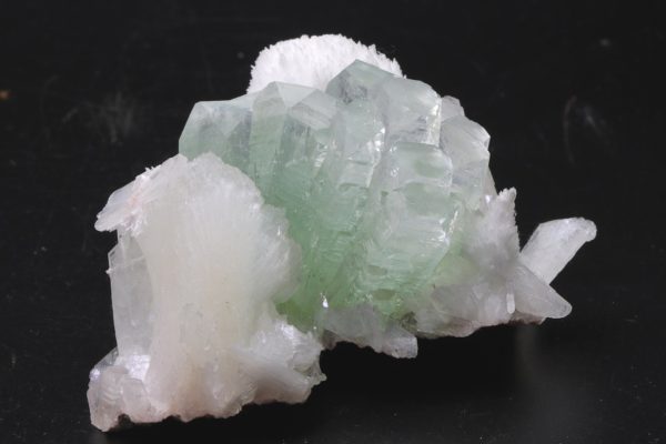 Apophyllit, Stilbit, Mesolith – Bild 2