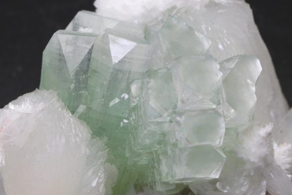 Apophyllit, Stilbit, Mesolith – Bild 10