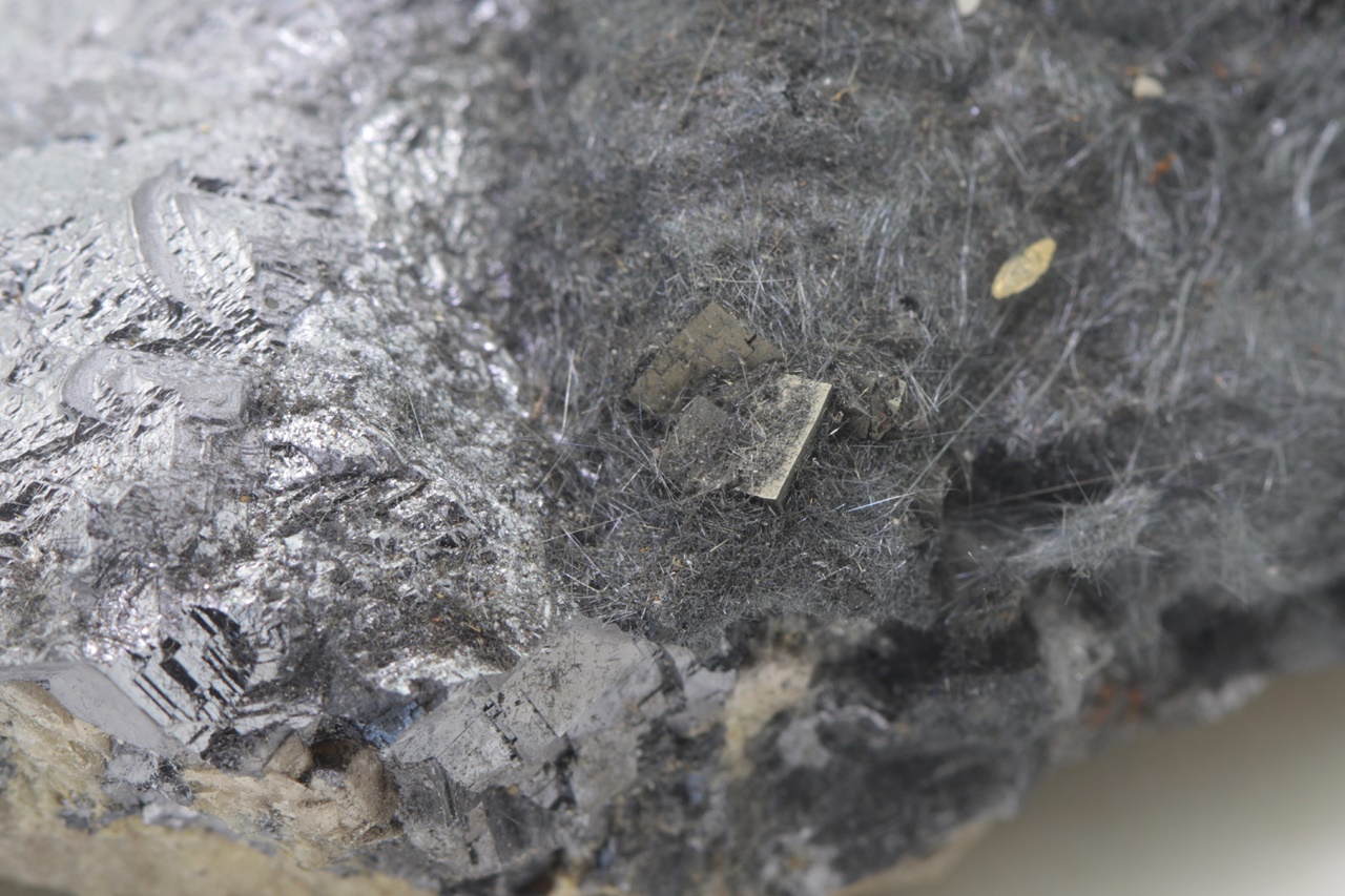 Boulangerit, Galenit, Arsenopyrit – Bild 7