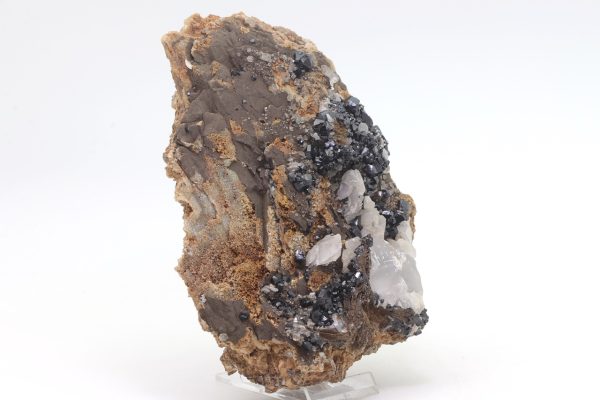 Ilvait, Calcit, Hedenbergit – Bild 2