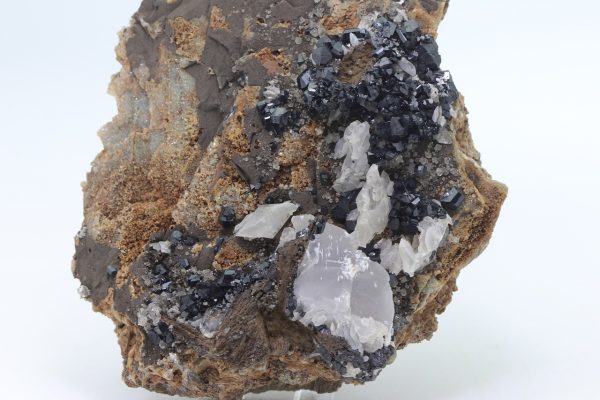 Ilvait, Calcit, Hedenbergit – Bild 5