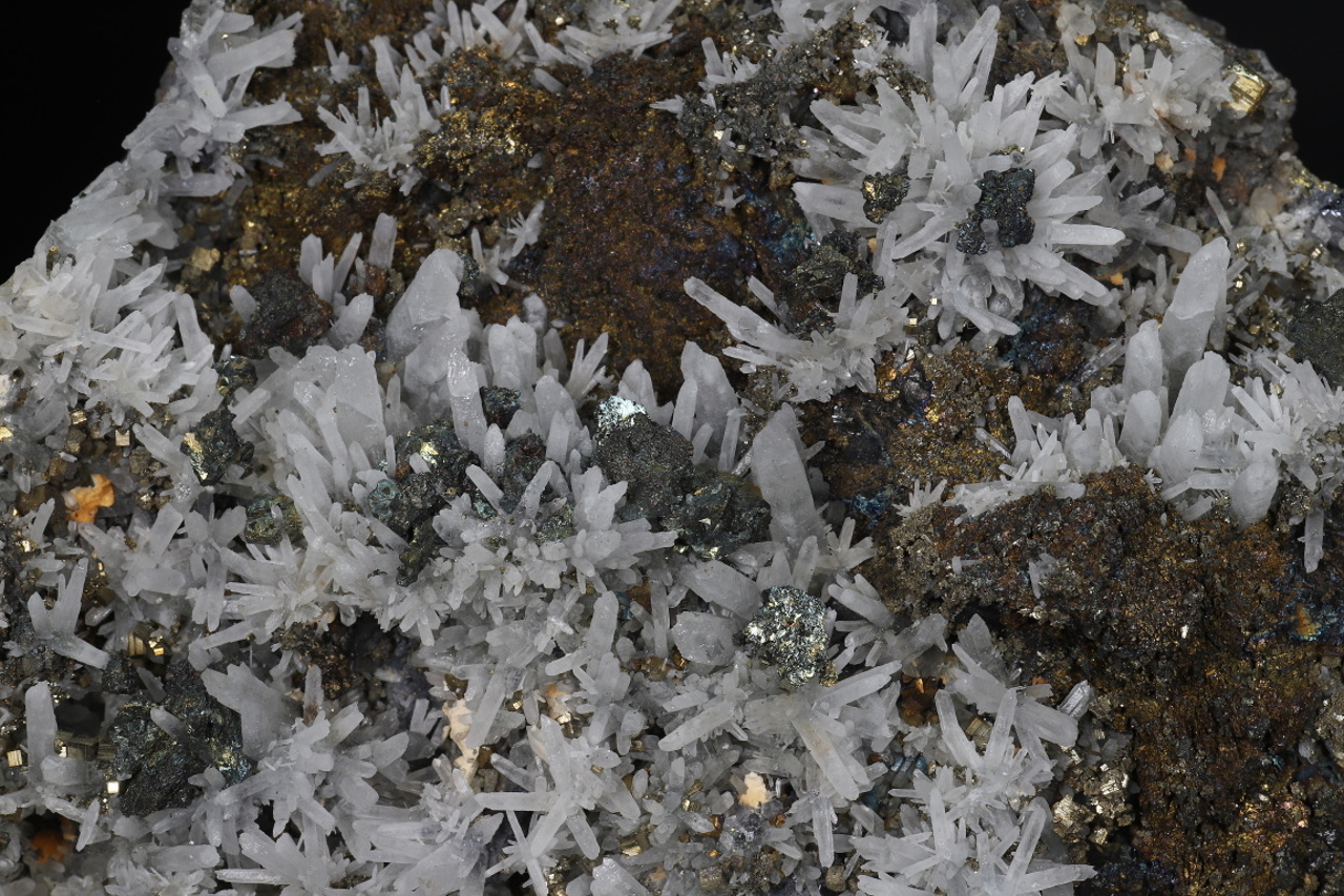 Quarz, Chalkopyrit, Bournonit, Pyrit – Bild 7