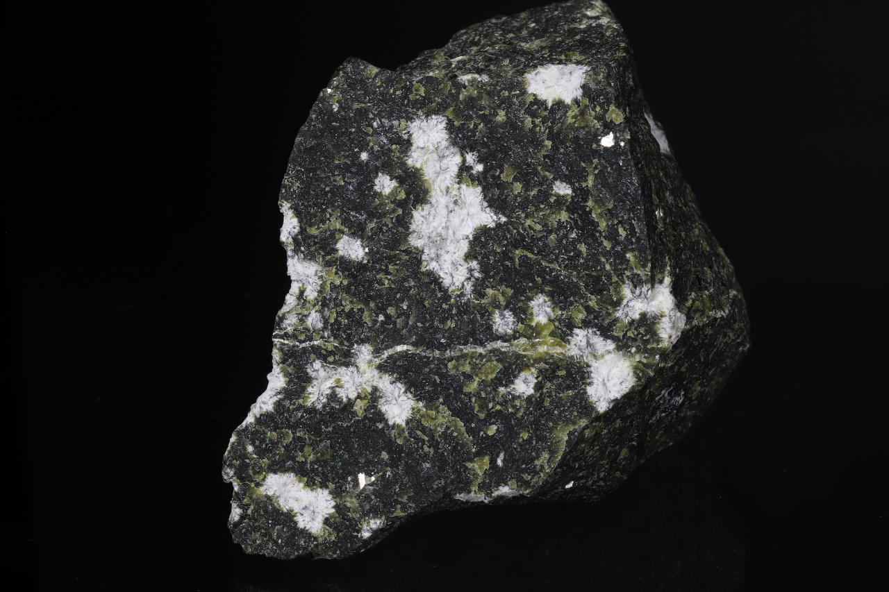 Szabélyit – Bild 3