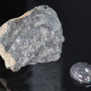 Edelopal