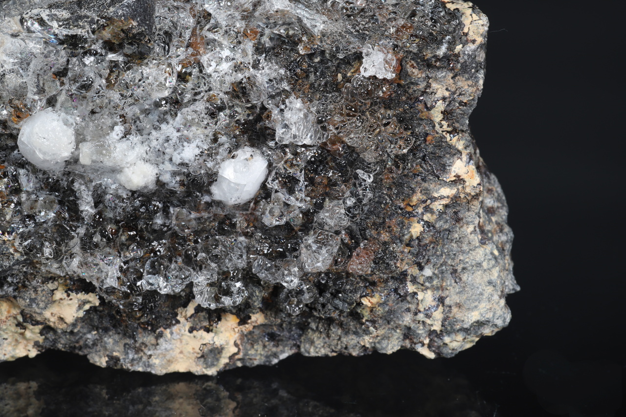Hyalith – Bild 4