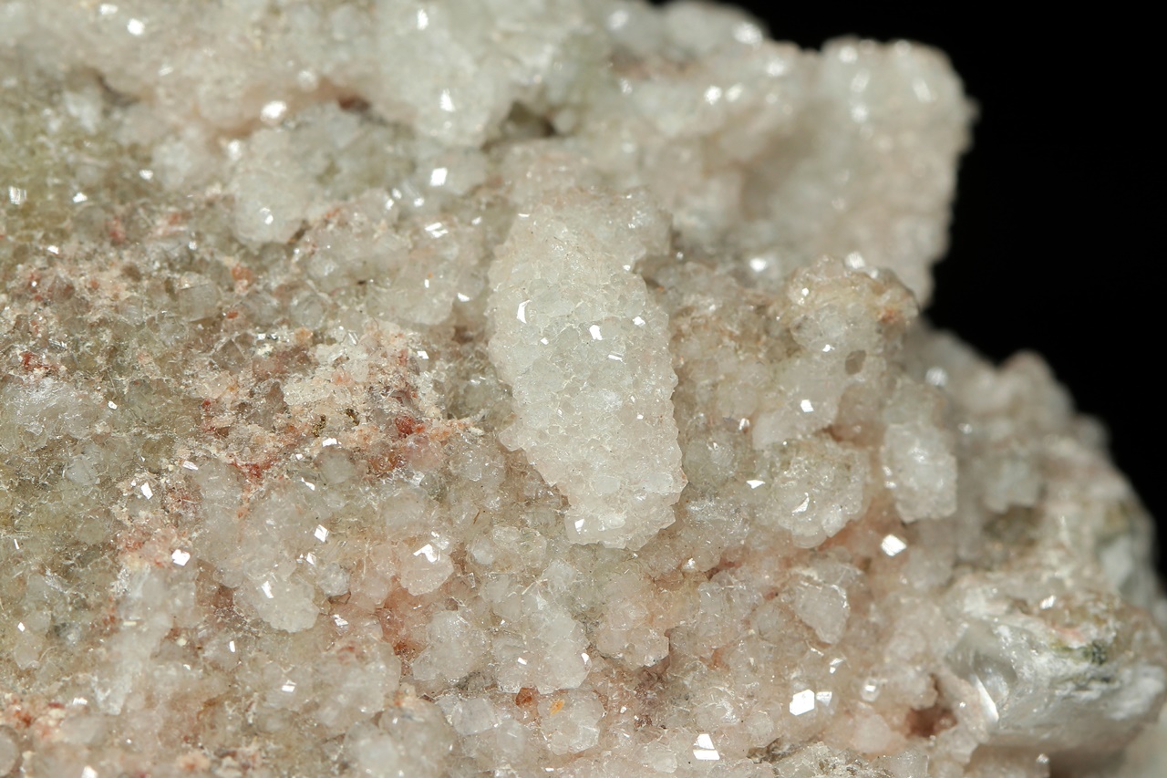 Harmotom, Calcit – Bild 7