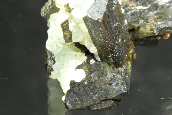 Epidot, Prehnit, Andradit – Bild 9