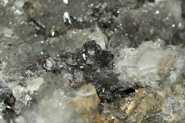 Quarz, Boulangerit, Siderit, Tetraedrit – Bild 13