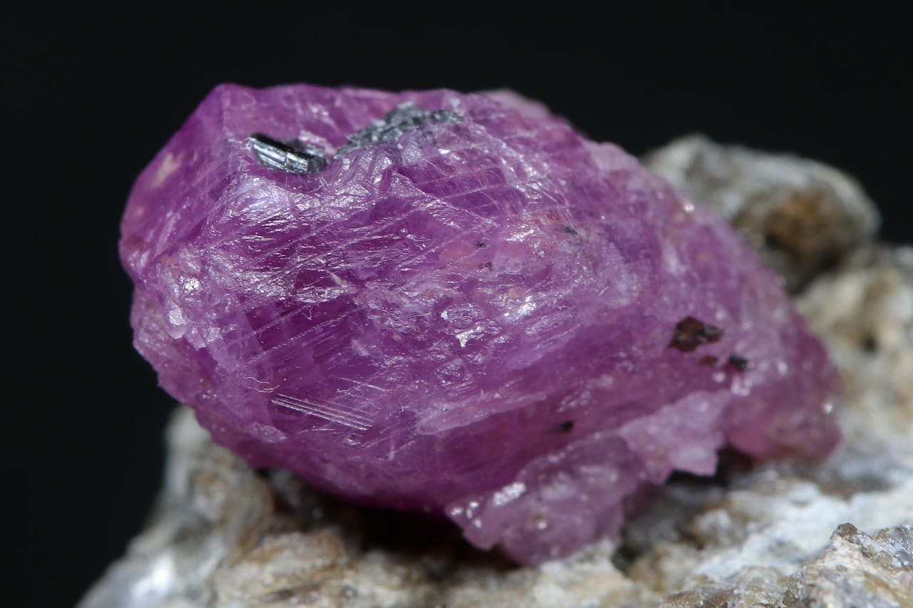 Rubin, Pargasit – Bild 6