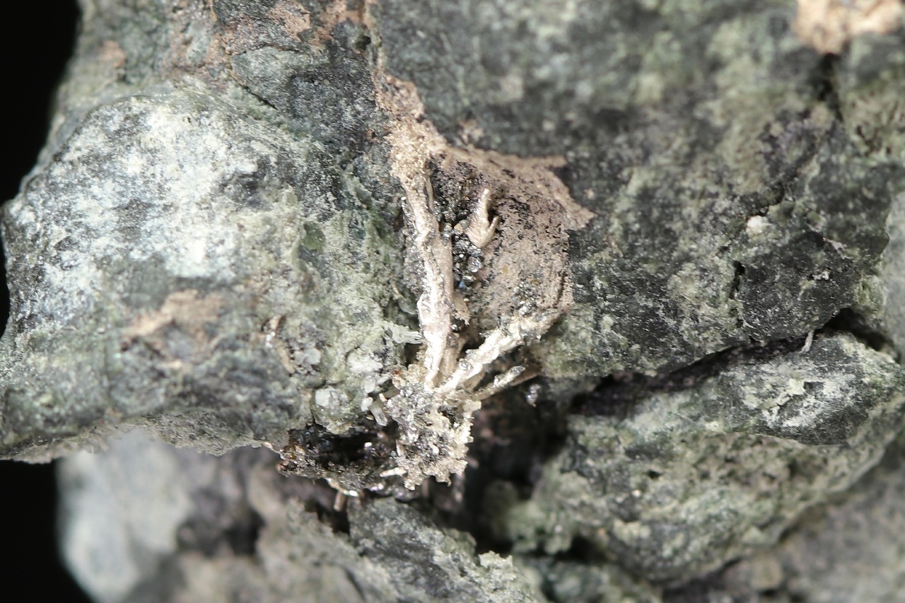 Stříbro; löllingit – Bild 6