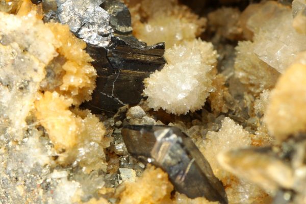 Bournonit, Siderit, Calcit – Bild 8