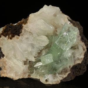 Apophyllit, Stilbit