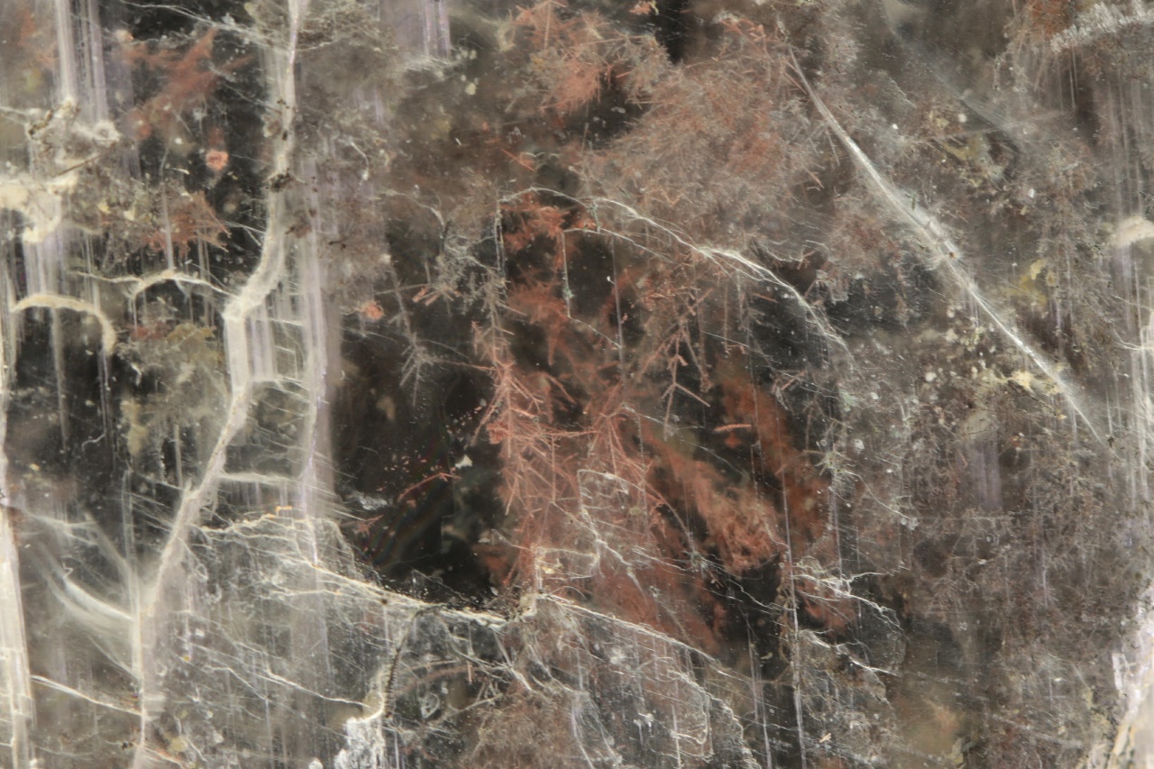 Reines Kupfer im Gipsstein