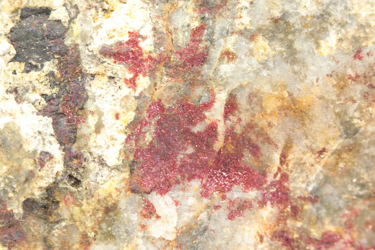 Kuprit (Chalkotrichit) – Bild 5