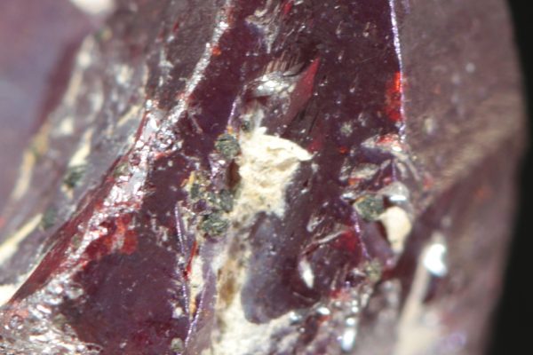 Proustit, Argentopyrit – Bild 7