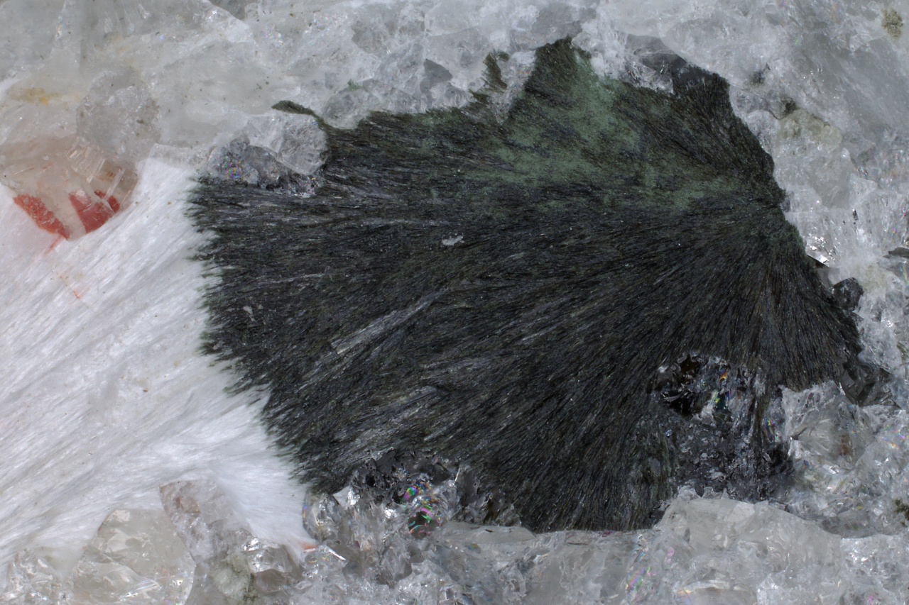 Julgoldit-Fe2+, pektolit – Bild 3