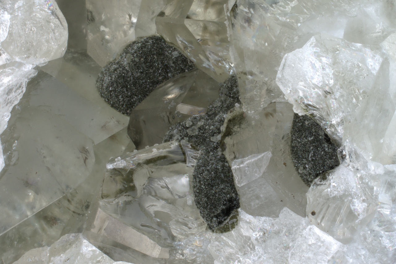 Julgoldit-Fe2+, datolit – Bild 6